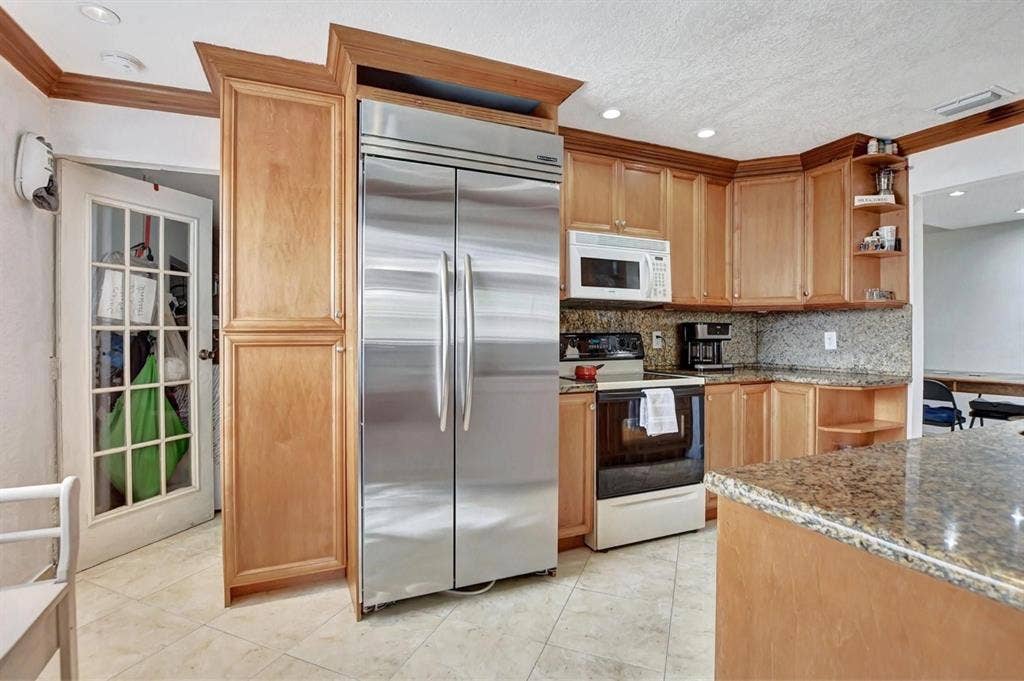 Private Room for rent - $/m
