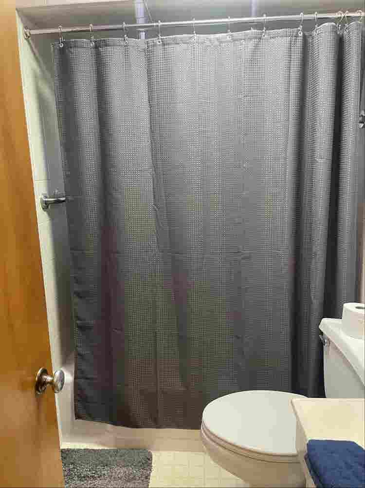 Room available in great location,