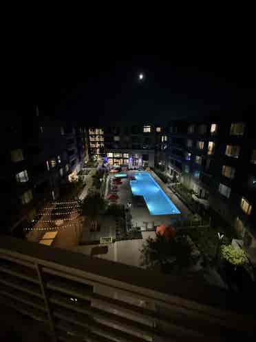Upscale 
Room in Fremont