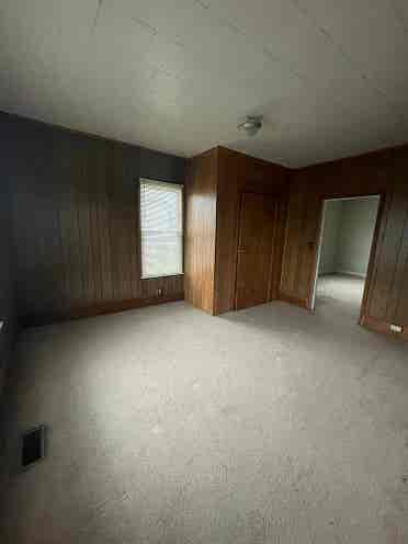 Available for immmediate move in