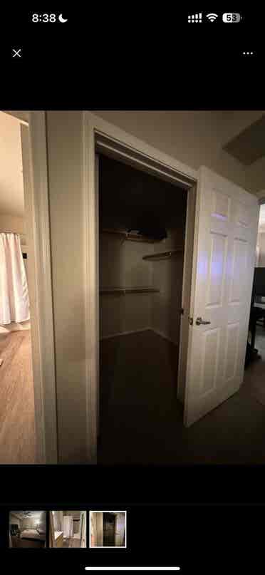 $ LARGE LUXURY ROOM W/IN CLOSET