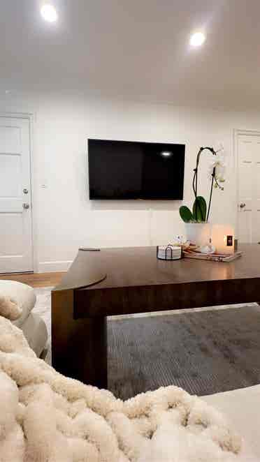 Room for rent in prime location!