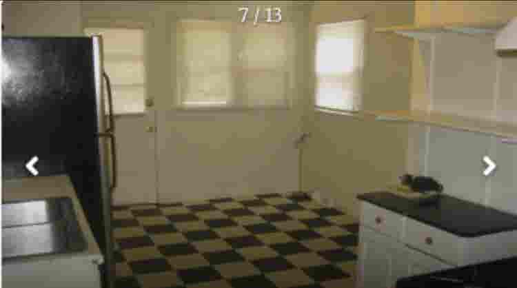 Bedroom w/ own 
bath, wlk dist.to UK