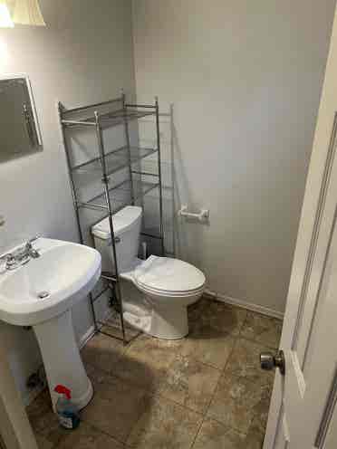 Basement Room For Rent! Centennial