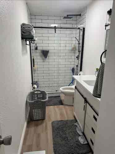 Room for rent with shared bathroom