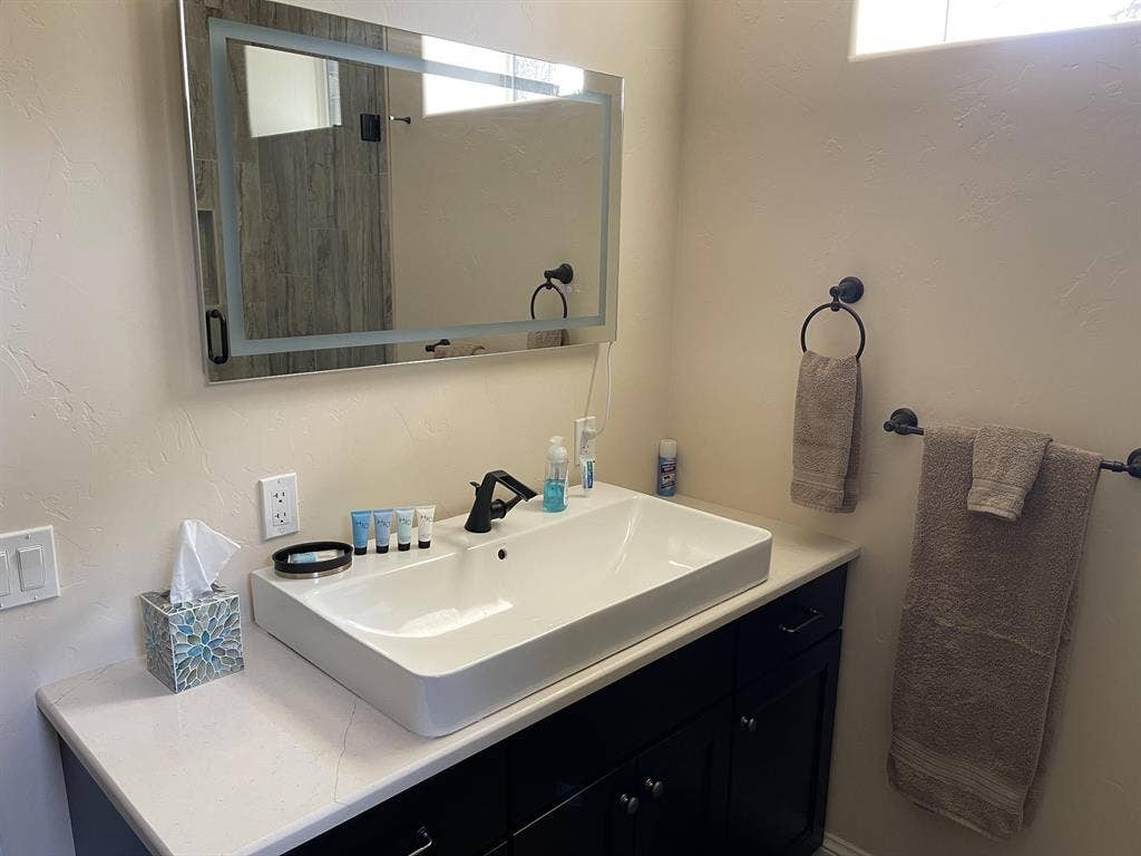 Private room + private bathroom