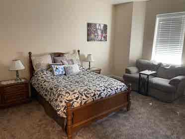 Private room + private bathroom