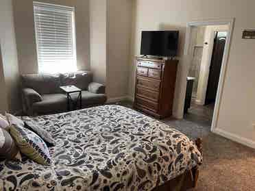 Private room + private bathroom