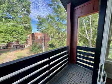 Private bdrm w priv bath-util incl