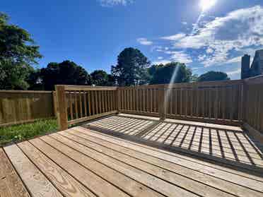 Private bdrm w priv bath-util incl
