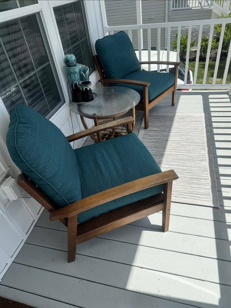 Furnished Bedroom Near Beaches