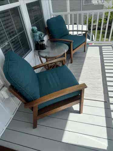 Furnished Bedroom Near Beaches
