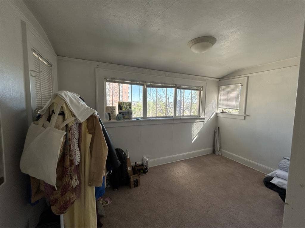Bedroom for sublease