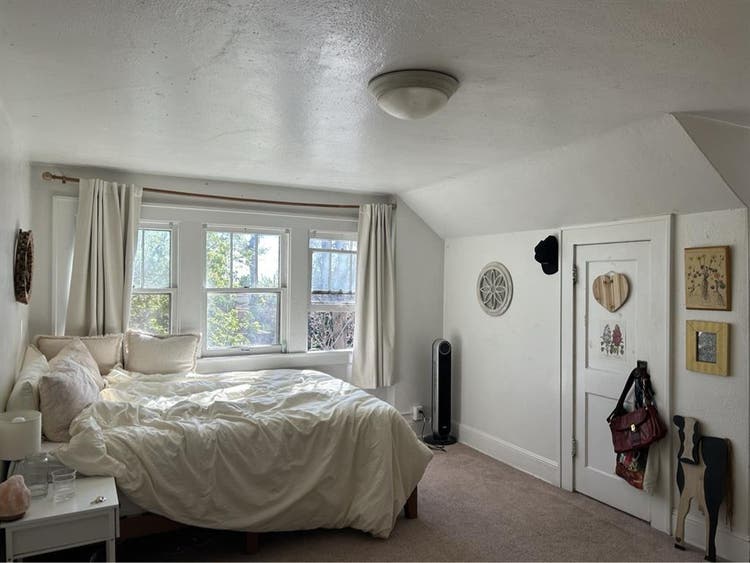 Bedroom for sublease
