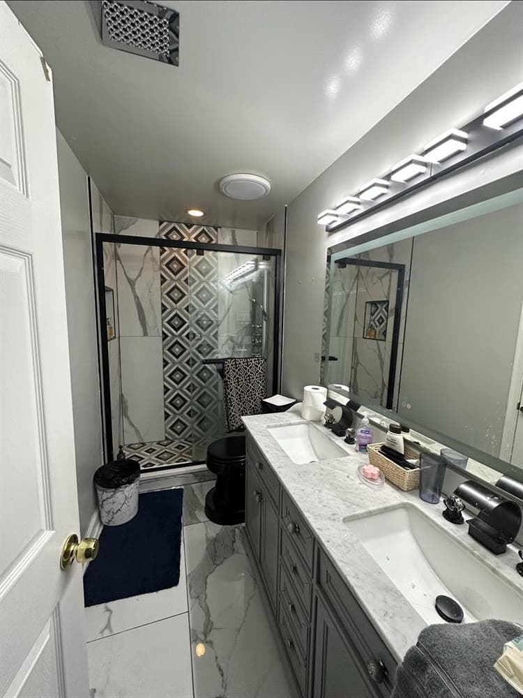 Spacious room in Accokeek, MD