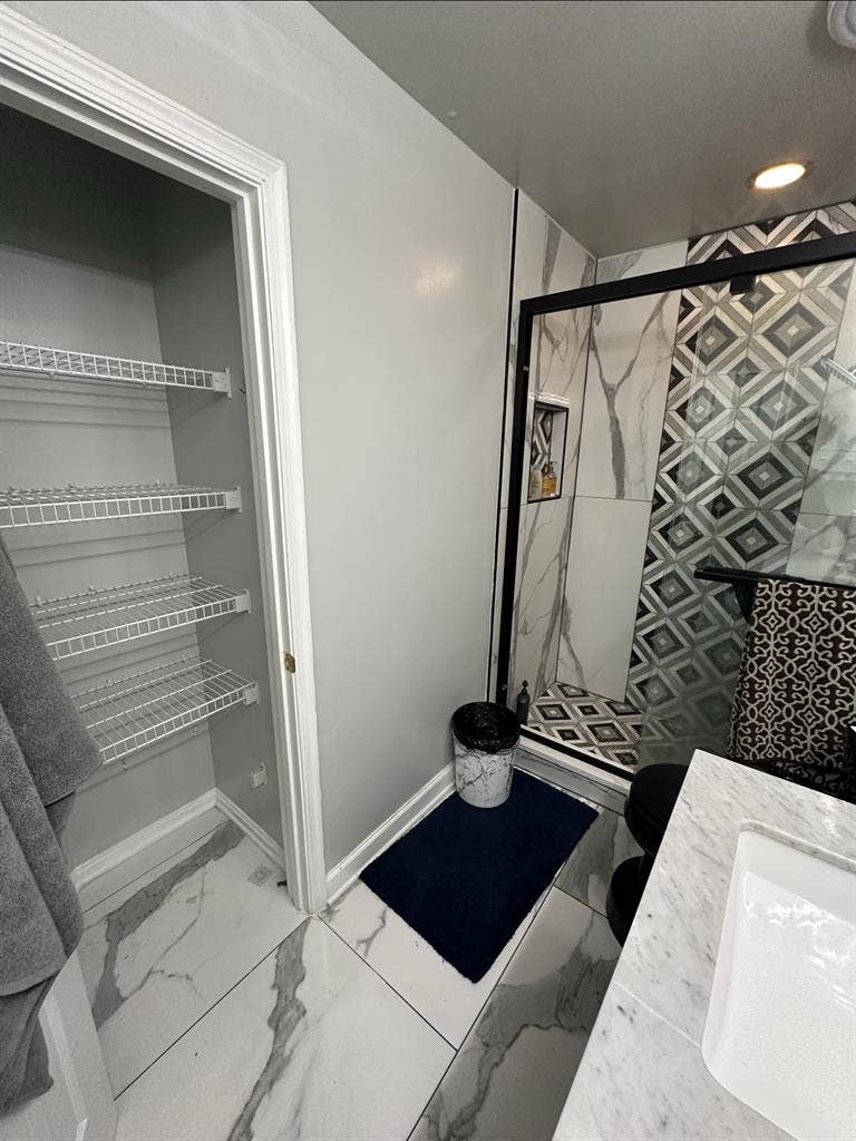 Spacious room in Accokeek, MD