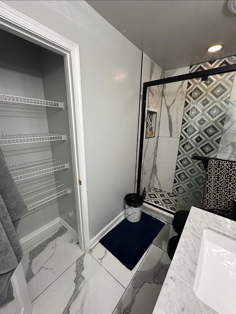 Spacious room in Accokeek, MD