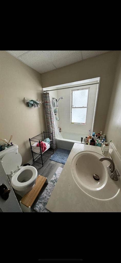 Room for rent in Portland