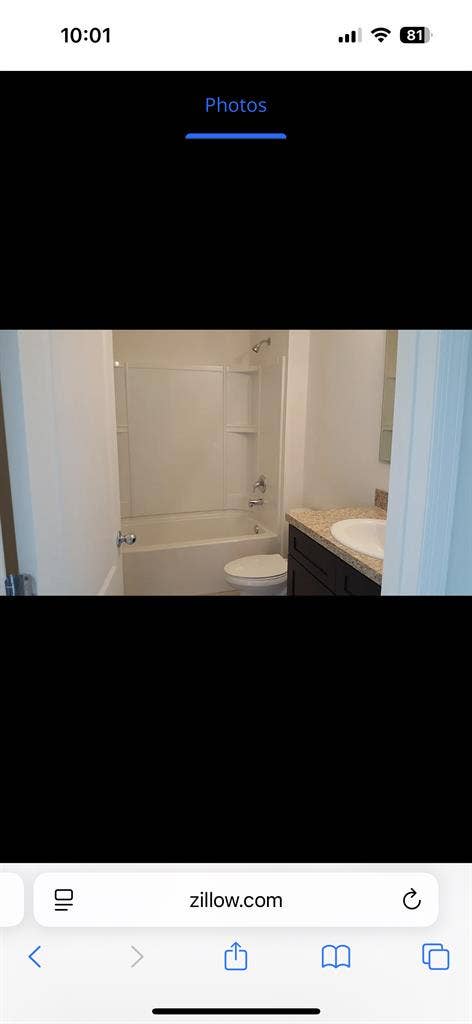 Looking for a roomate