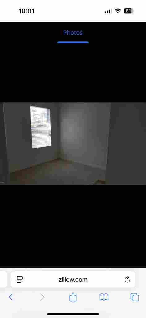Looking for a roomate