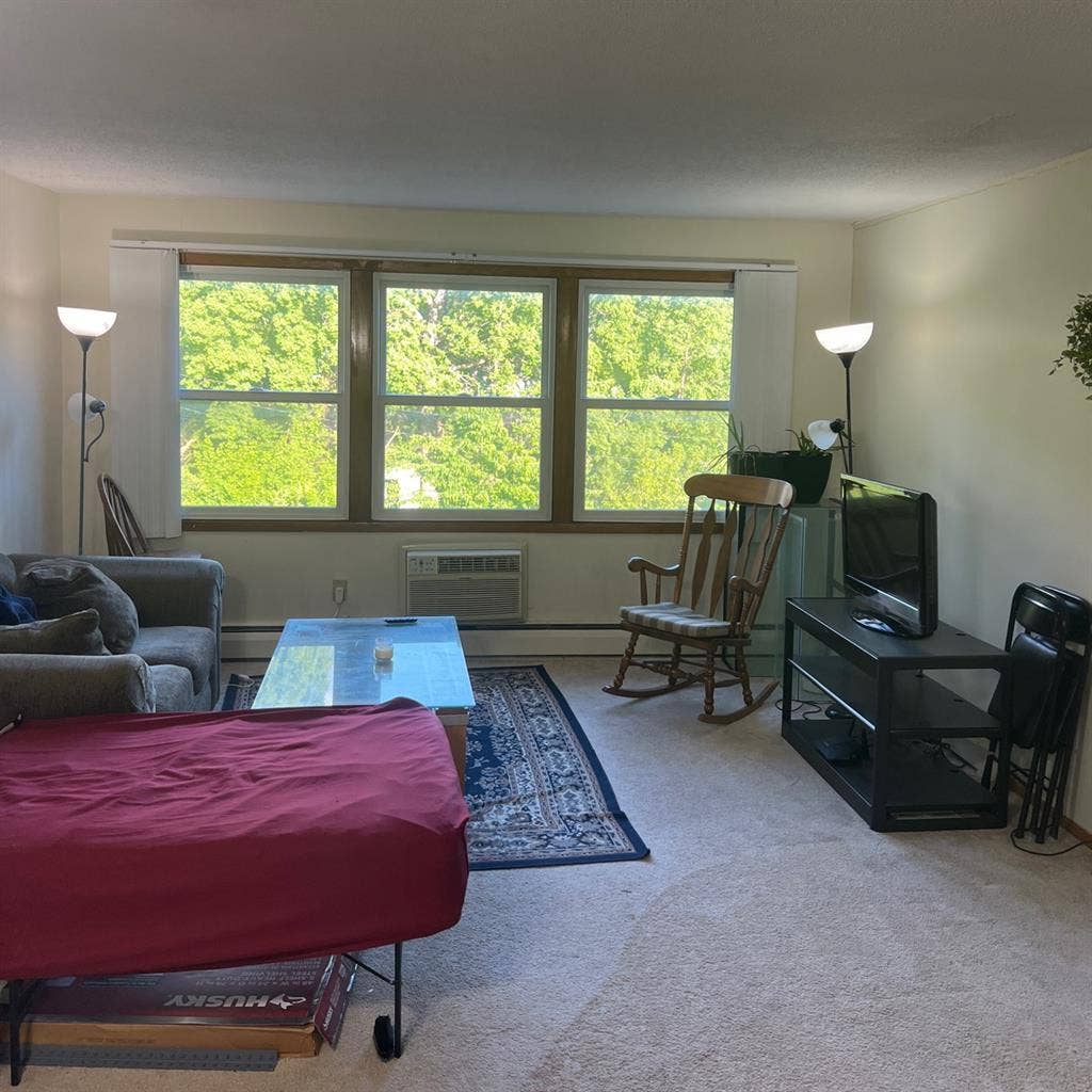 Marcy Holmes, September 1st move-in