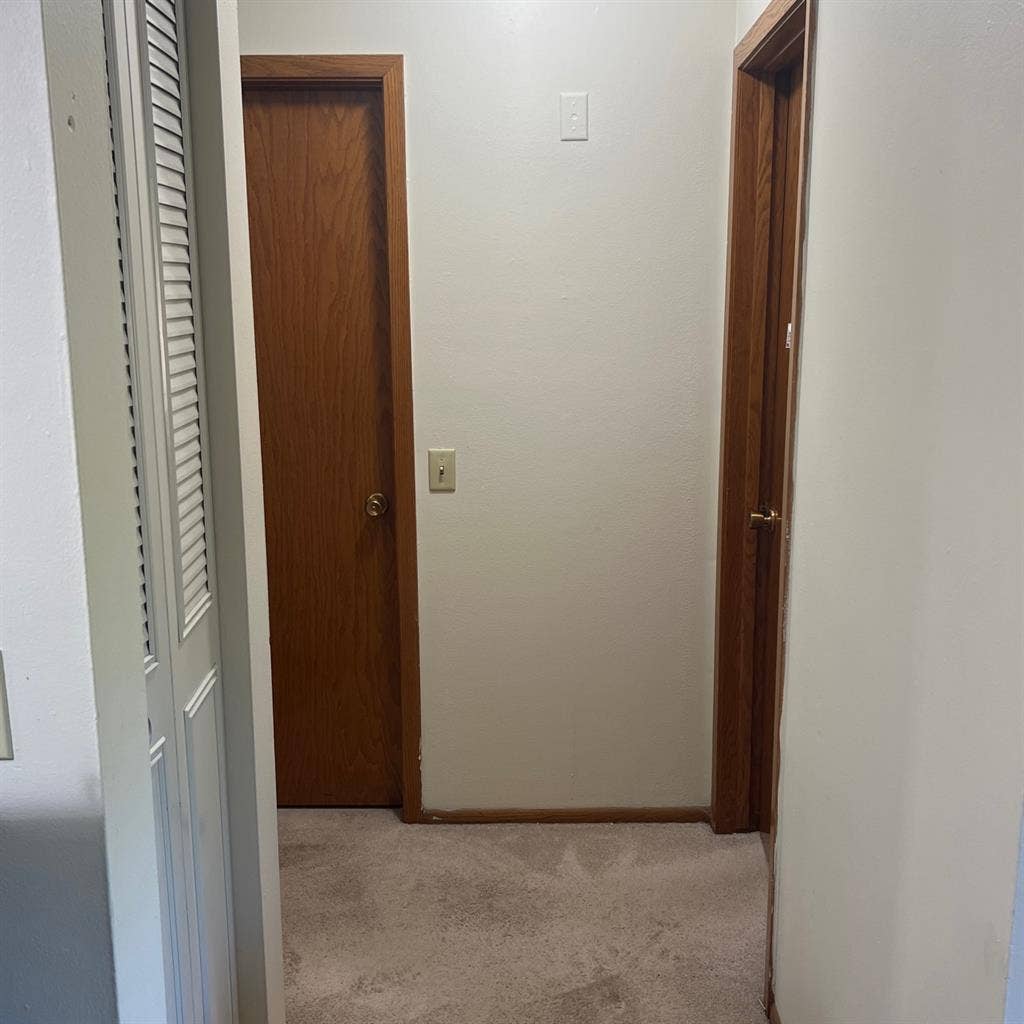 Marcy Holmes, September 1st move-in