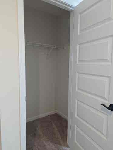 Private Room/bath, Livngrm & Garage