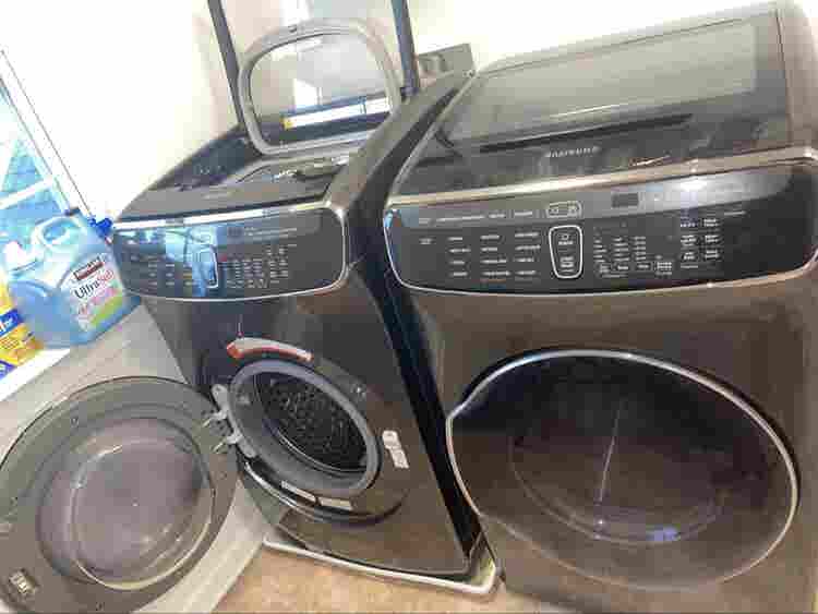 Room for Rent in Upscale Community