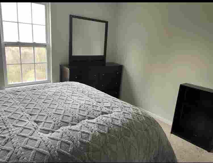 Room for Rent in Upscale Community