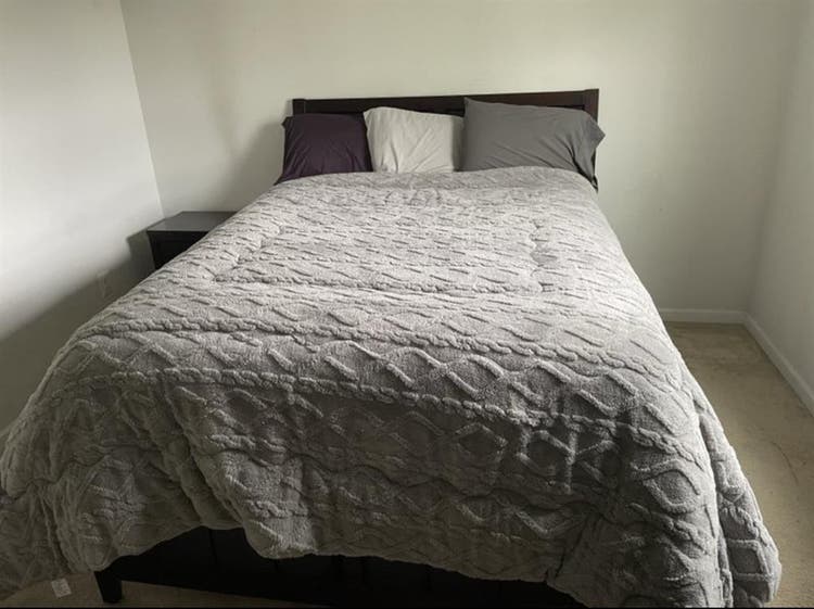 Room for Rent in Upscale Community