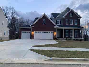 Room for Rent in Upscale Community