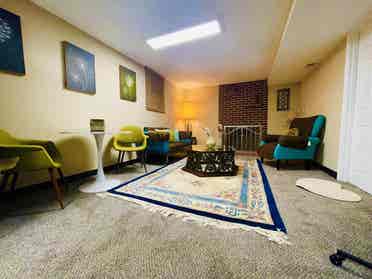 Furnished  bath for rent
