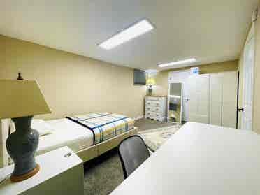 Furnished  bath for rent