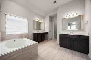 Private room with ensuite