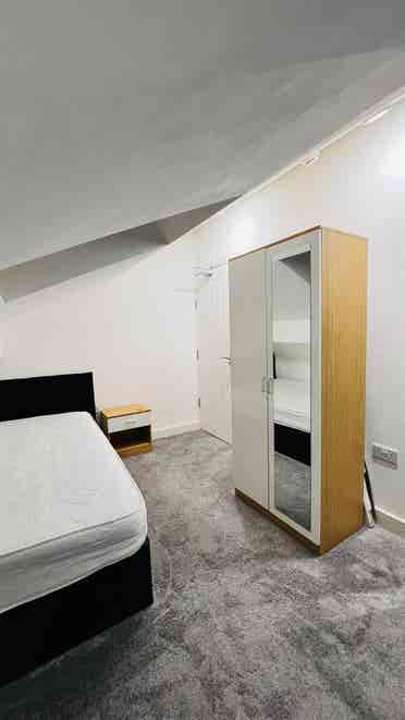 City-Centre En-Suites – All Include