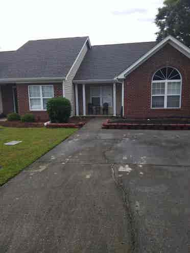 Looking for a 6 month to year lease