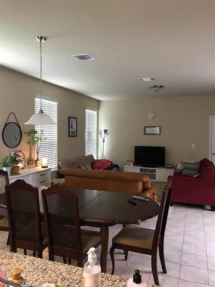 Female Only Sublease with renewal!