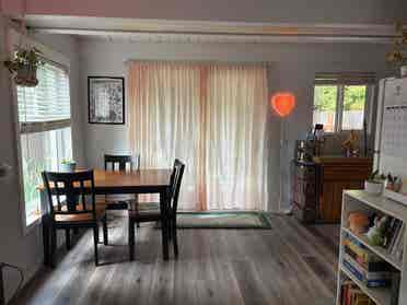 Cute Apartment with Small Backyard