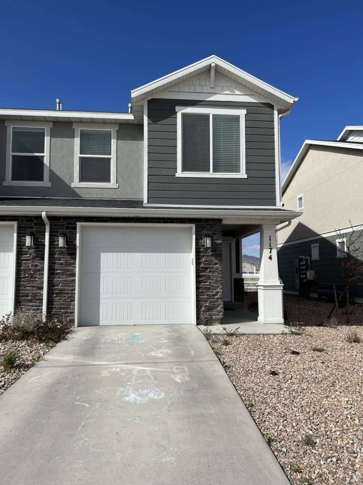 ba nice townhouse Avail July 1