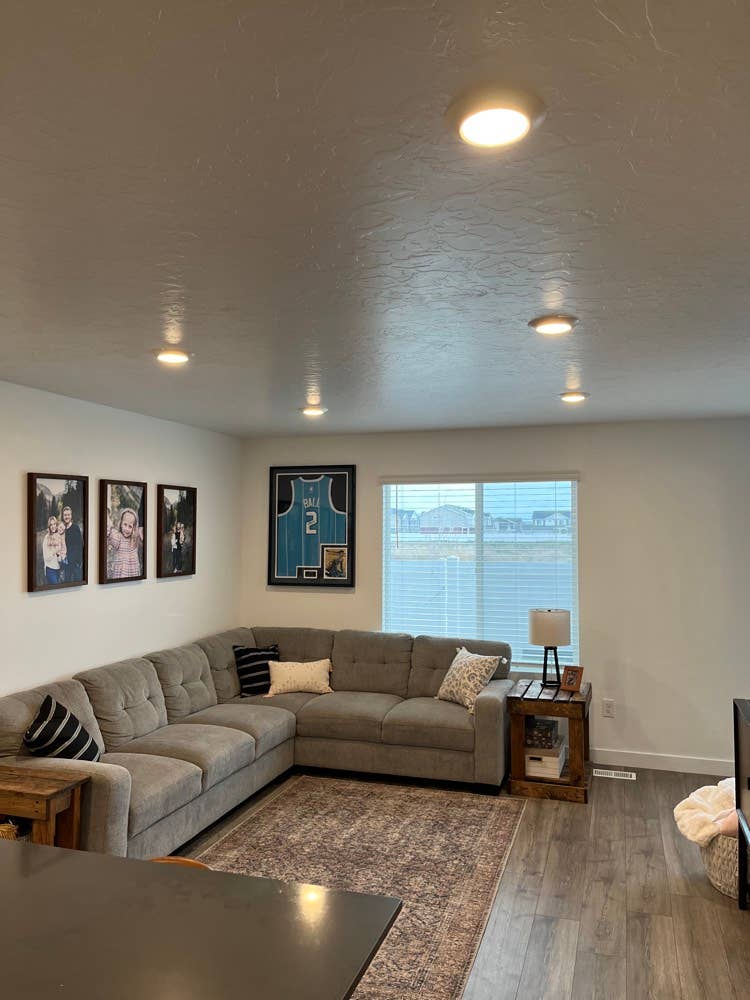 ba nice townhouse Avail July 1