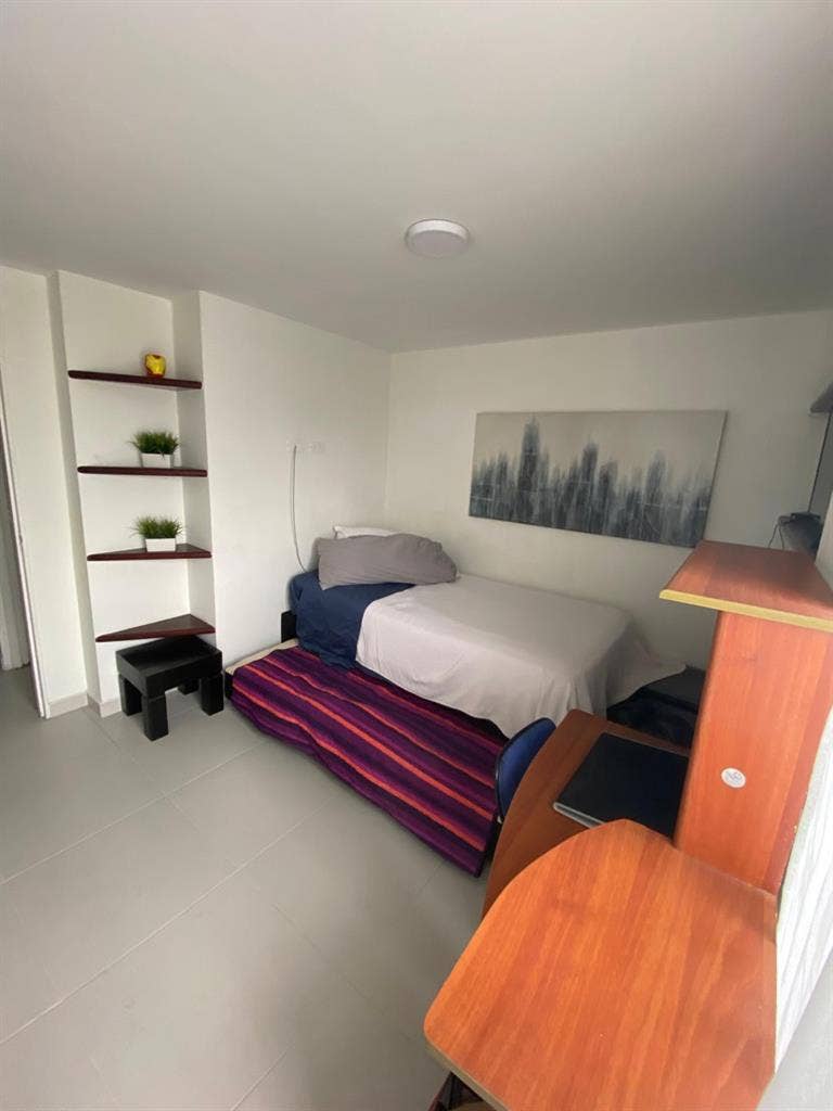 Rent room for days or months