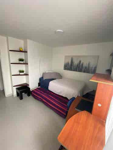 Rent room for days or months