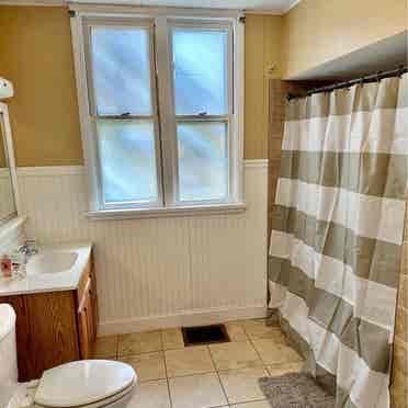 Room for Rent in Student Rental