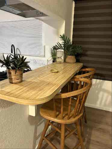 Large Private Room, Shared bathroom