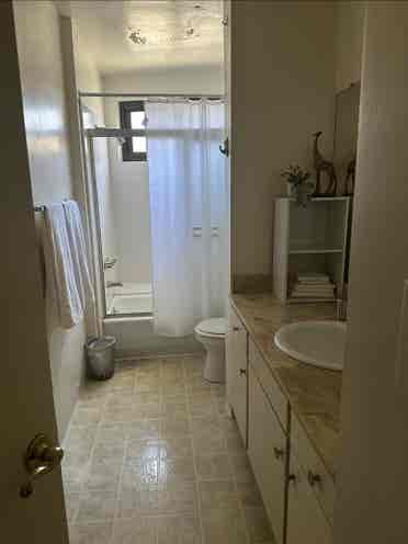 Clean and Comfy Close to Beach