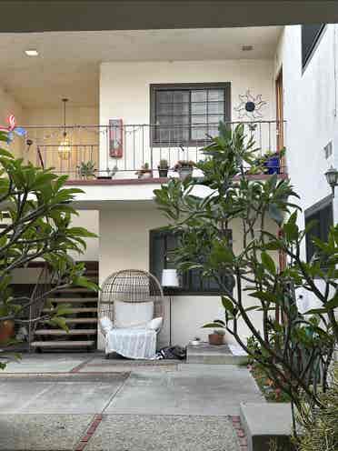 Clean and Comfy Close to Beach