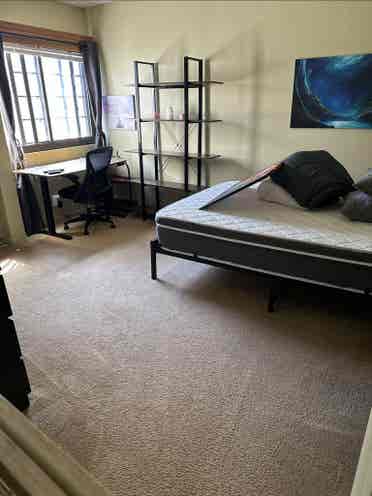 Clean and Comfy Close to Beach