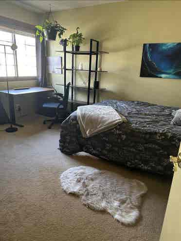 Clean and Comfy Close to Beach