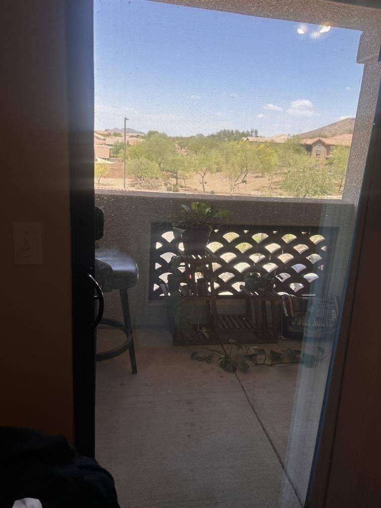 sublease/ lease renewal