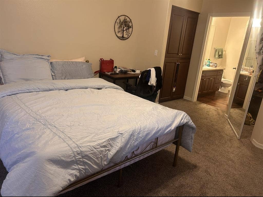 sublease/ lease renewal